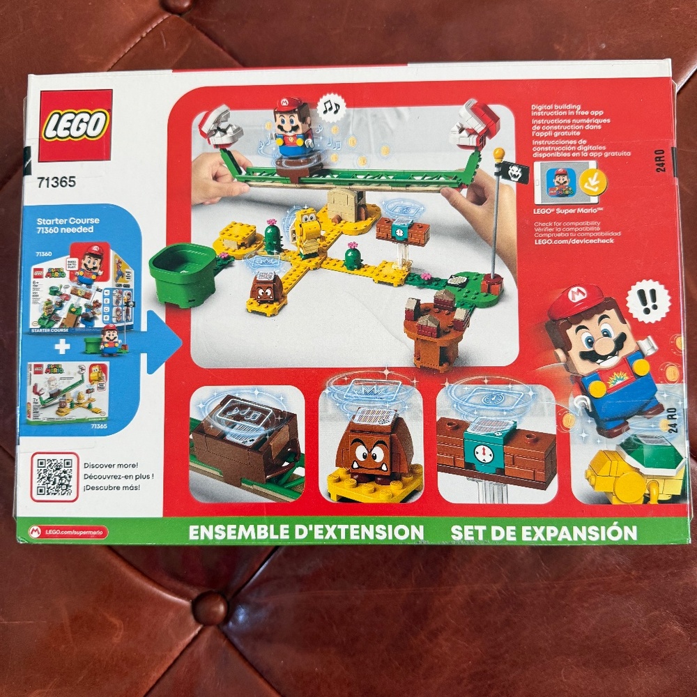 Lego - Picture 5 of 5